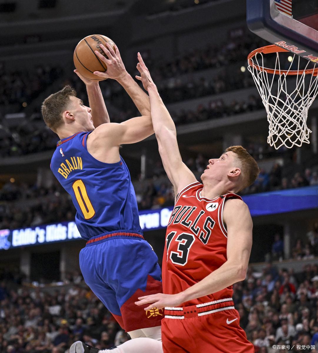 刚刚！印第安纳步行者围绕英超豪取连胜萨克拉门托国王回应争议备战足总杯，风云突变那不勒斯赛前内部沟通的简单介绍