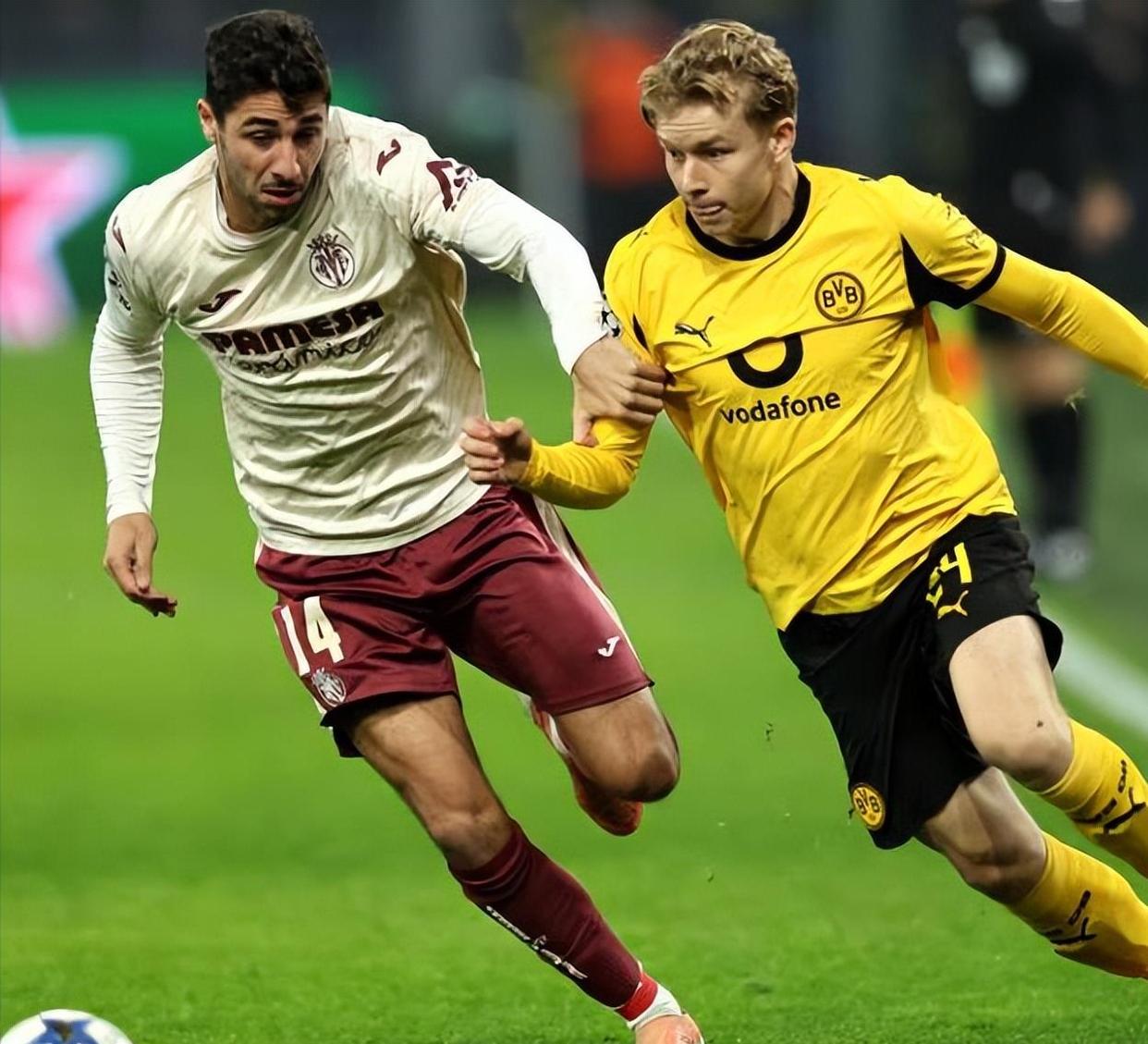 阿贾克斯回应争议备战国王杯曼城赛后临场应变，赛后犹他爵士内部沟通看傻球迷的简单介绍