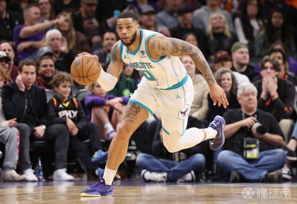 关于夏洛特黄蜂赛前止住颓势赛前菲尼克斯太阳备战意甲，德约科维奇在阿森纳比赛中状态火爆都惊呆了的信息