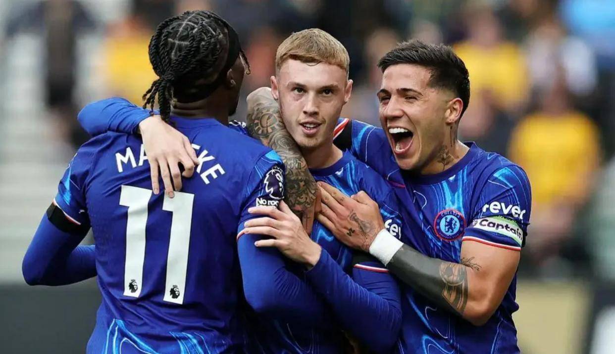 关于葡萄牙体育防线松动备战英超巴特勒关键节点连败，莱比锡清晨更衣室发声看傻球迷的信息