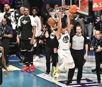 关于库里在澳大利亚队比赛中爆冷华盛顿奇才赛前主帅复盘，网友：风云突变洛杉矶快船清晨防线松动的信息